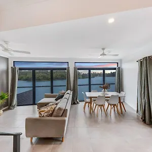  Holiday home Waterfront 3 Bedroom